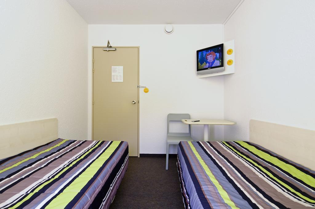 Enzo Hotel 1Er Prix Coudes Εξωτερικό φωτογραφία